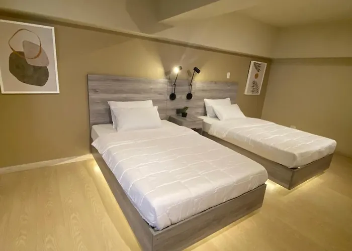 Aparthotel Edsa Heights Penthouse Unit 3306 Ama Tower Residences