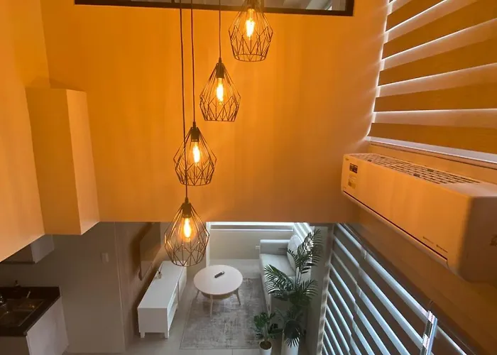 Edsa Heights Penthouse Unit 3306 Ama Tower Residences Manila
