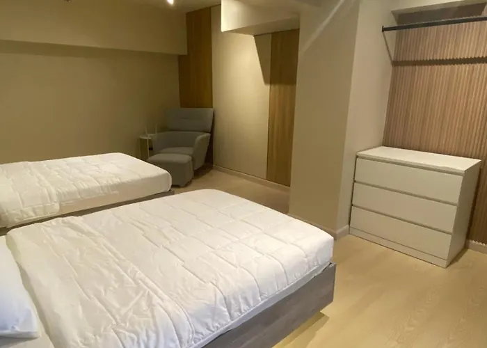 Aparthotel Edsa Heights Penthouse Unit 3306 Ama Tower Residences Manila