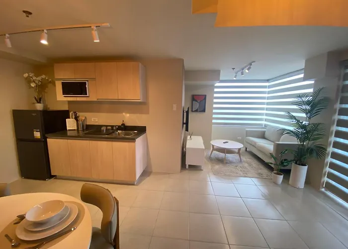 Edsa Heights Penthouse Unit 3306 Ama Tower Residences Manila
