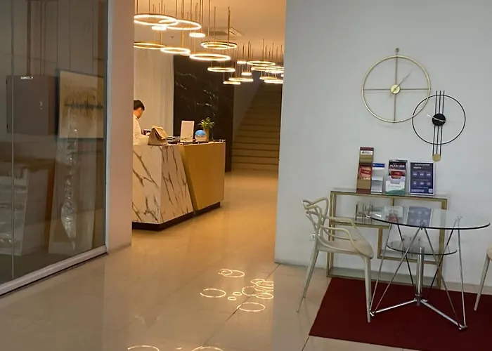 Aparthotel Edsa Heights Penthouse Unit 3306 Ama Tower Residences 4*