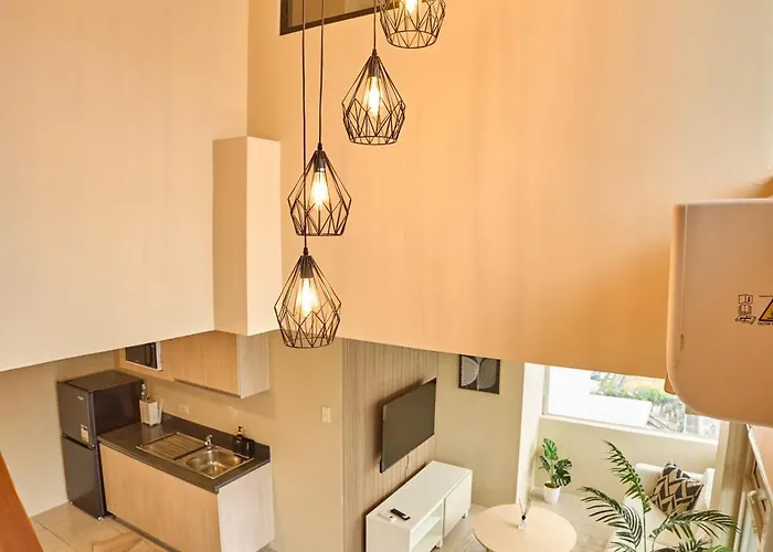 Edsa Heights Penthouse Unit 3306 Ama Tower Residences Manila