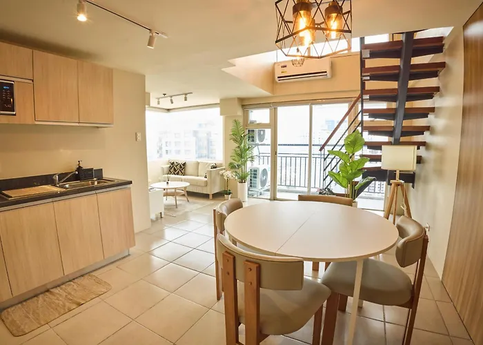 Aparthotel Edsa Heights Penthouse Unit 3306 Ama Tower Residences