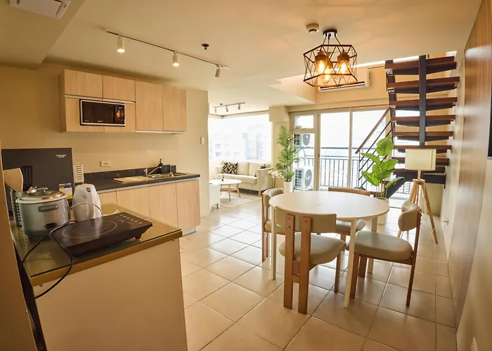 Aparthotel Edsa Heights Penthouse Unit 3306 Ama Tower Residences