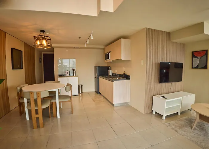 Edsa Heights Penthouse Unit 3306 Ama Tower Residences Aparthotel 4*