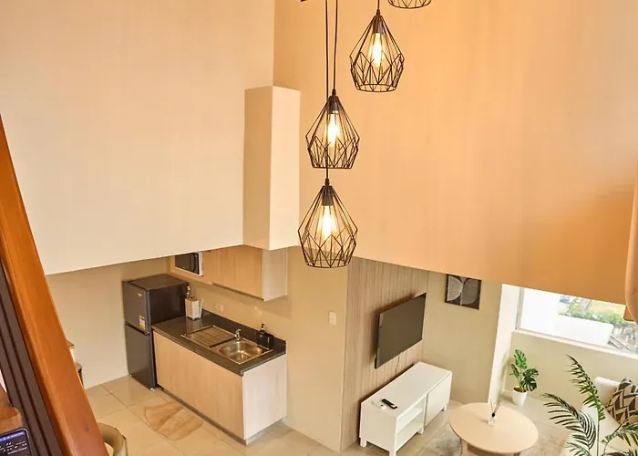 Edsa Heights Penthouse Unit 3306 Ama Tower Residences Aparthotel Manila