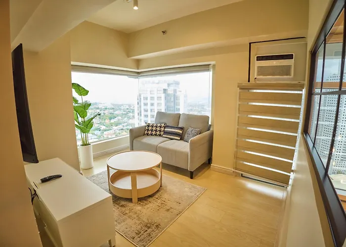 Aparthotel Edsa Heights Penthouse Unit 3306 Ama Tower Residences 4*