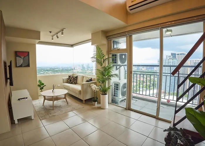 Aparthotel Edsa Heights Penthouse Unit 3306 Ama Tower Residences 4*