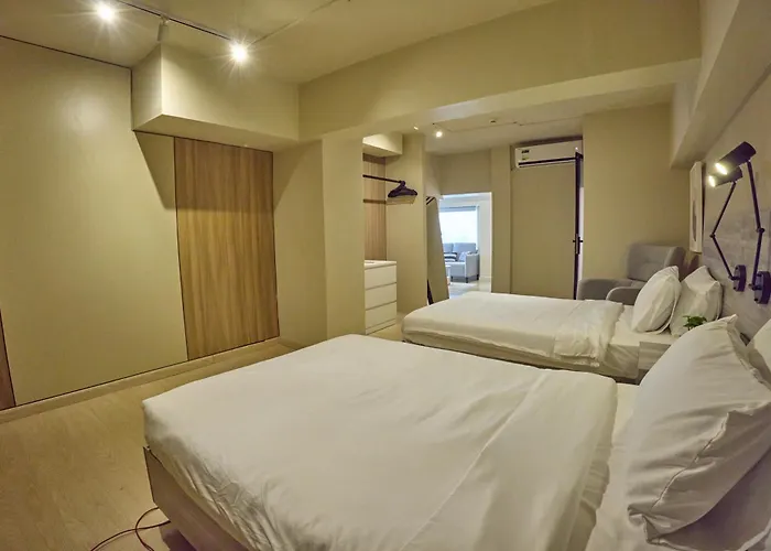 Edsa Heights Penthouse Unit 3306 Ama Tower Residences Aparthotel