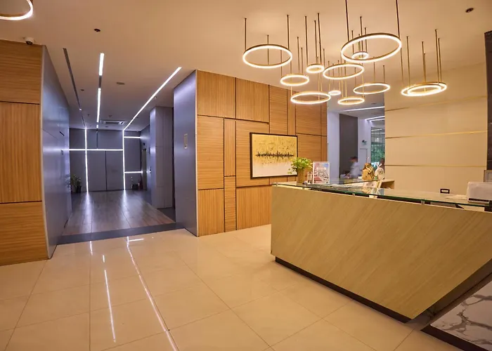 Aparthotel Edsa Heights Penthouse Unit 3306 Ama Tower Residences