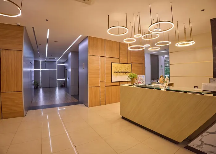 Aparthotel Edsa Heights Penthouse Unit 3306 Ama Tower Residences Manila
